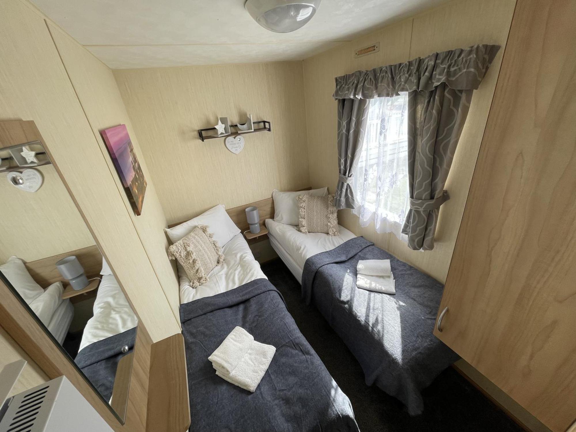 3 Bedroom Caravan, Edi Rita, Robin Hood, Pet Friendly Meliden Exterior foto